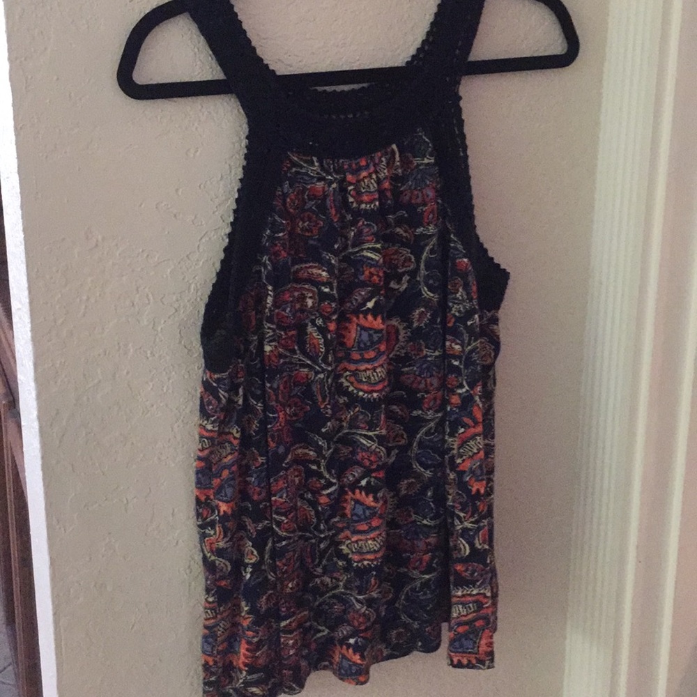Women’s Lucky Brand top